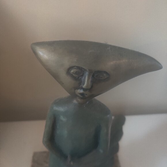 SERGIO BUSTAMANTE "MOON WITH DRESS" BRONZE SCULPTURE - Picture 2 of 5